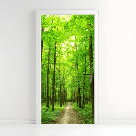 Pegatina para puerta sendero sereno en bosque verde – Pixers®
