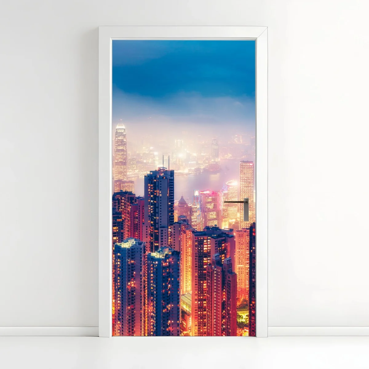Pegatina para puerta panorámica nocturna vibrante de Hong Kong desde Victoria Peak – Pixers® Pegatina para puerta panorámica nocturna vibrante de Hong Kong desde Victoria Peak – Pixers®
