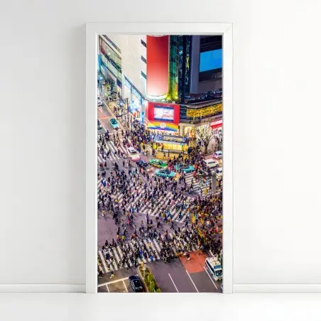 Pegatina para puerta vibrante cruce de Shibuya por la noche – Pixers®