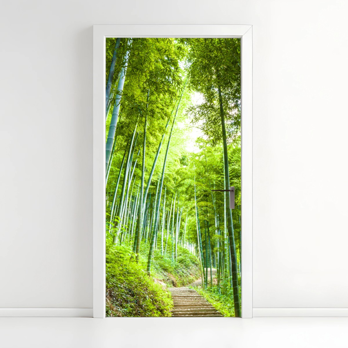 Pegatina para puerta sendero entre bambúes en bosque sereno – Pixers®
