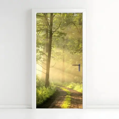 Pegatina para puerta amanecer en el sendero del bosque – Pixers®