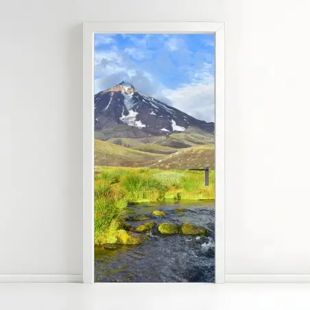 Pegatina para puerta panorámica del volcán Koryaksky – Pixers®