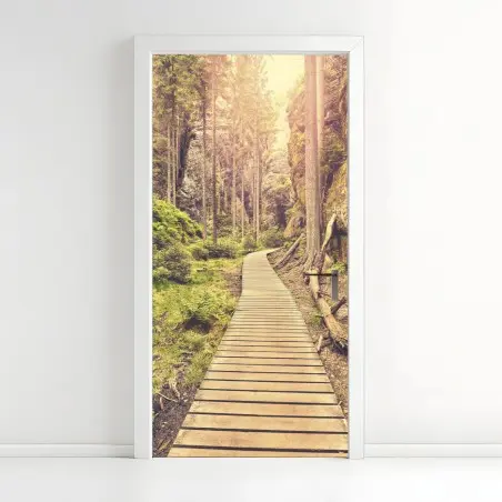 Pegatina para puerta camino de madera entre rocas en Adrspach Teplice – Pixers®