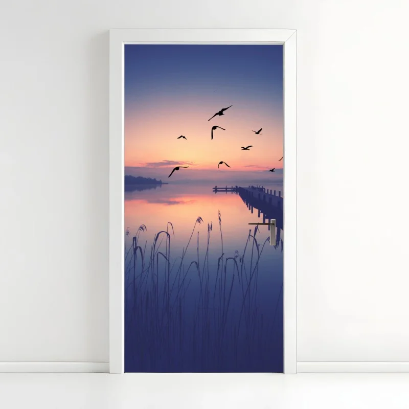 Pegatina para puerta muelle al amanecer en tonos pastel