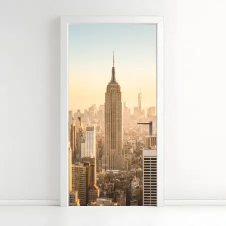 Pegatina para puerta amanecer sobre el skyline de Nueva York – Pixers®