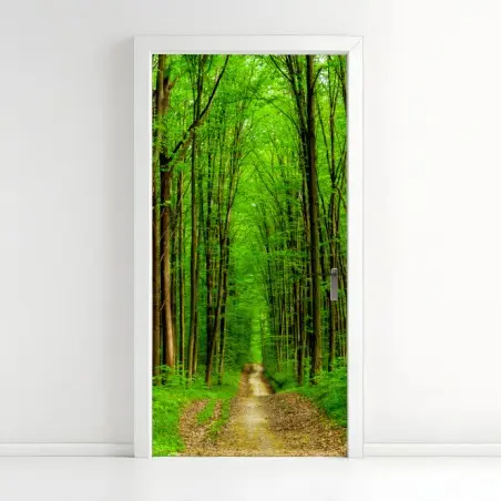 Pegatina para puerta sendero entre árboles en bosque primaveral – Pixers®
