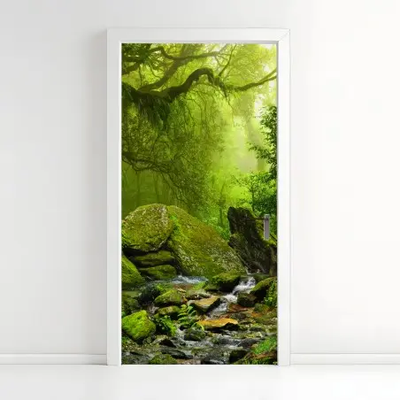 Pegatina para puerta refugio verde en el bosque – Pixers®