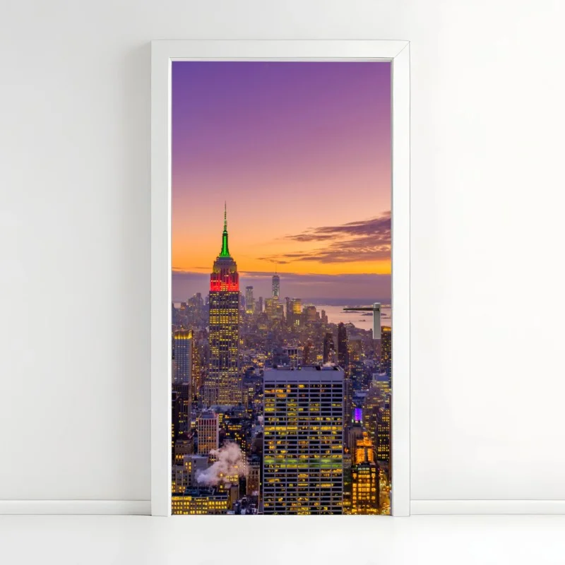Pegatina para puerta skyline iluminado de Nueva York al atardecer