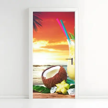 Pegatina para puerta atardecer tropical con cóctel de piña y coco – Pixers®