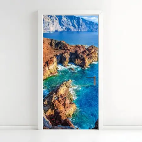 Pegatina para puerta acantilados volcánicos en Punta Teno, Tenerife – Pixers®