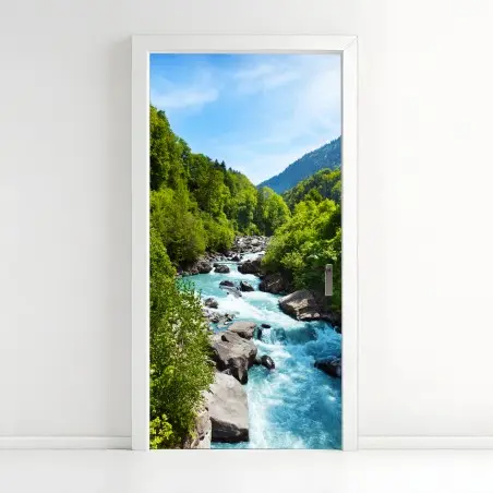 Pegatina para puerta río turquesa entre montañas y bosque – Pixers®