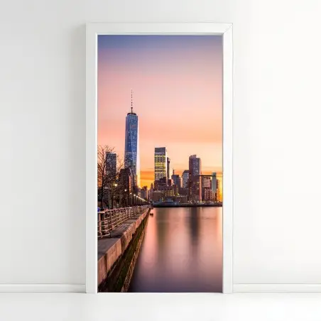 Pegatina para puerta atardecer sobre Lower Manhattan – Pixers®