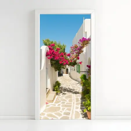 Pegatina para puerta rincón mediterráneo de casas blancas y buganvillas – Pixers®