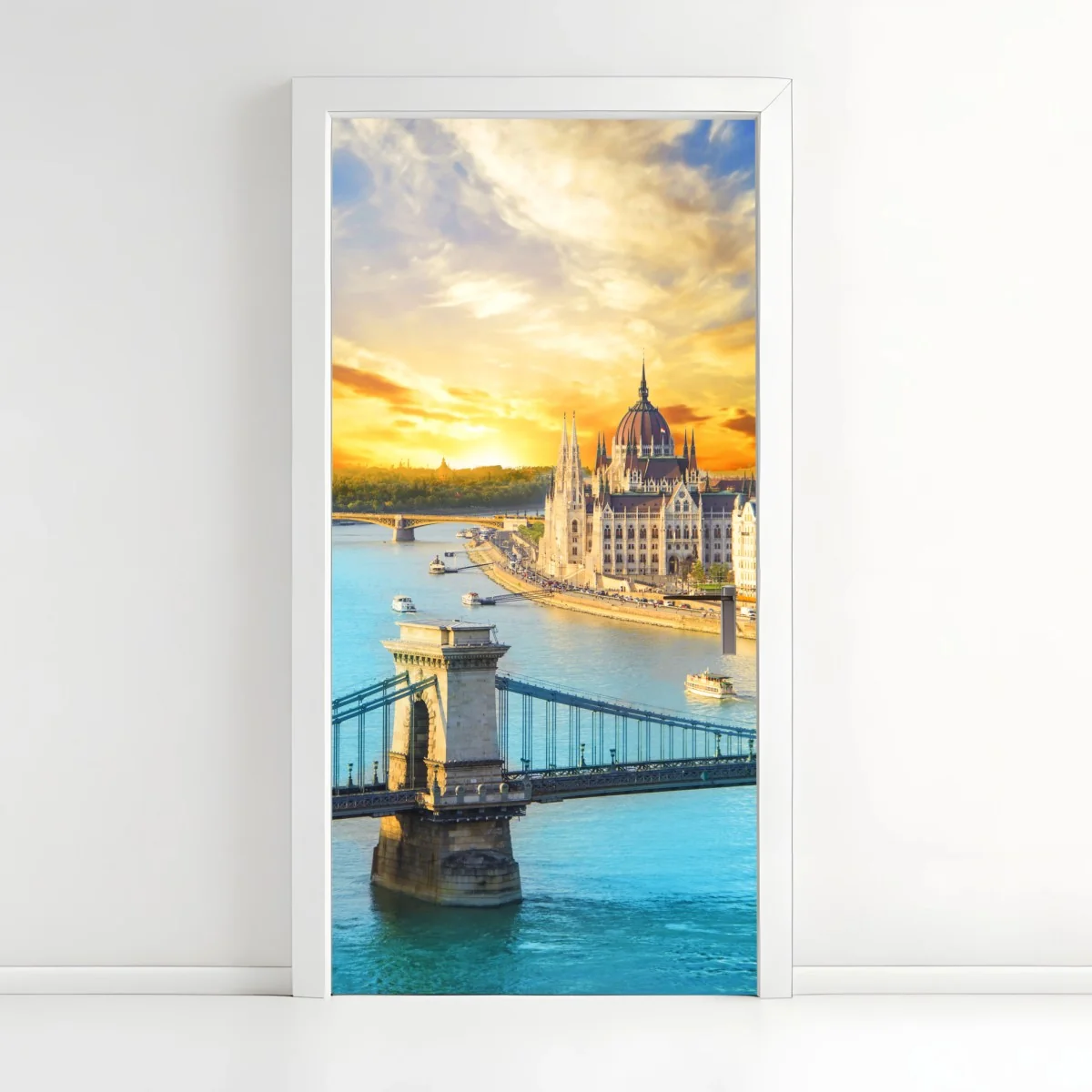 Pegatina para puerta amanecer sobre el parlamento de Budapest – Pixers® Pegatina para puerta amanecer sobre el parlamento de Budapest – Pixers®
