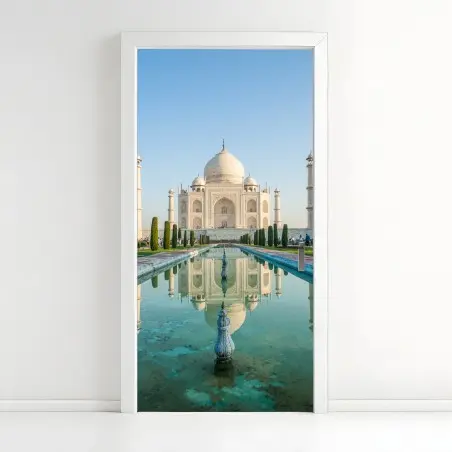 Pegatina para puerta reflejo sereno del Taj Mahal al amanecer – Pixers®