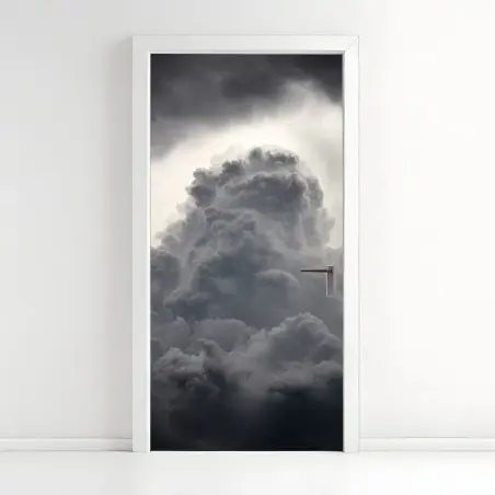 Pegatina para puerta nubes dramáticas en blanco y negro – Pixers®