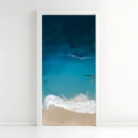 Pegatina para puerta vista aérea de la playa Kelingking en Nusa Penida – Pixers®