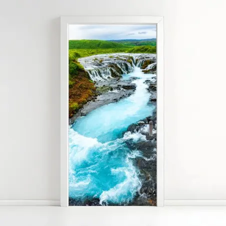 Pegatina para puerta brillantes aguas de Bruarfoss en Islandia – Pixers®