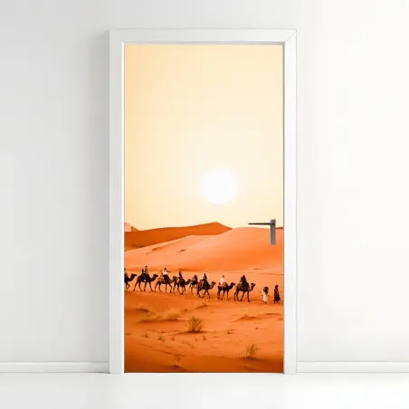 Pegatina para puerta caravana de camellos en dunas doradas – Pixers®