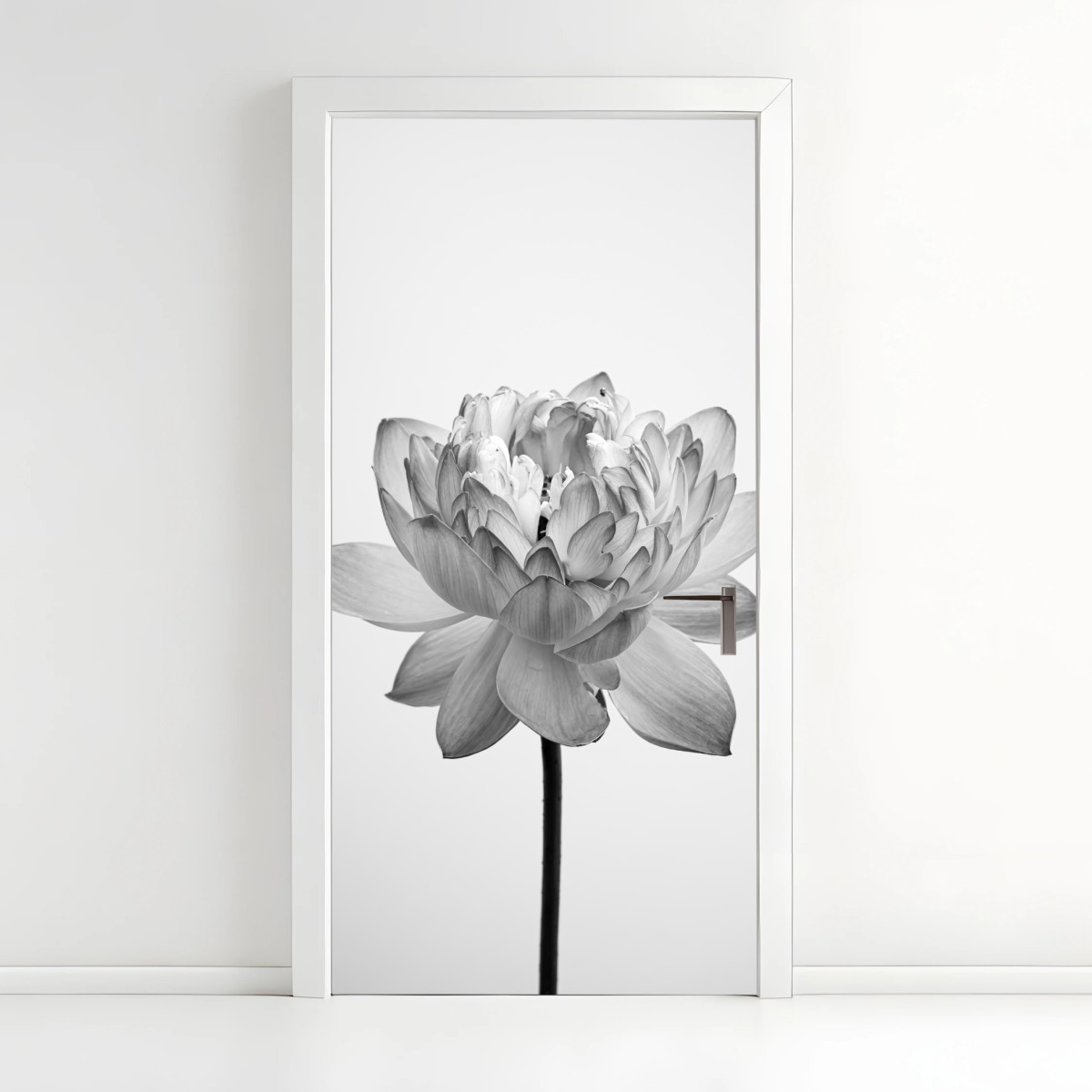 Pegatina para puerta loto en blanco y negro sobre fondo minimalista – Pixers®