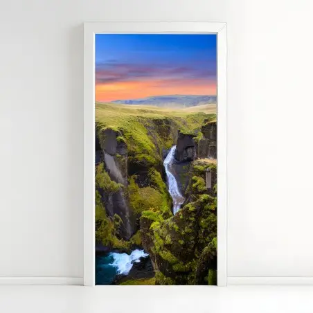 Pegatina para puerta atardecer en el cañón Fjadrargljufur, Islandia – Pixers®