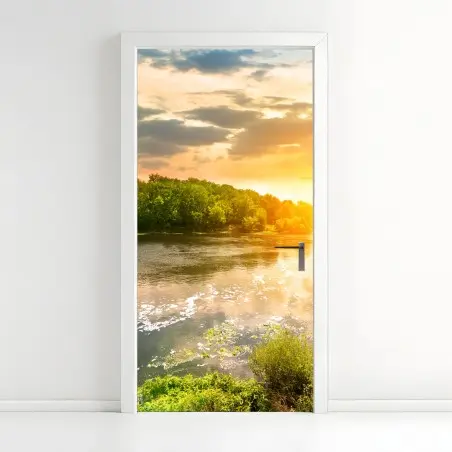 Pegatina para puerta puesta de sol sobre el río sereno – Pixers®