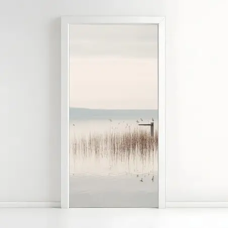 Pegatina para puerta paisaje lacustre minimalista con juncos – Pixers®