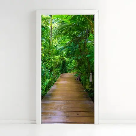 Pegatina para puerta pasarela en manglar: paseo entre verdes – Pixers®