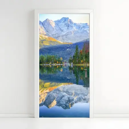 Pegatina para puerta impresionante paisaje otoñal del Eibsee frente al Zugspitze – Pixers®