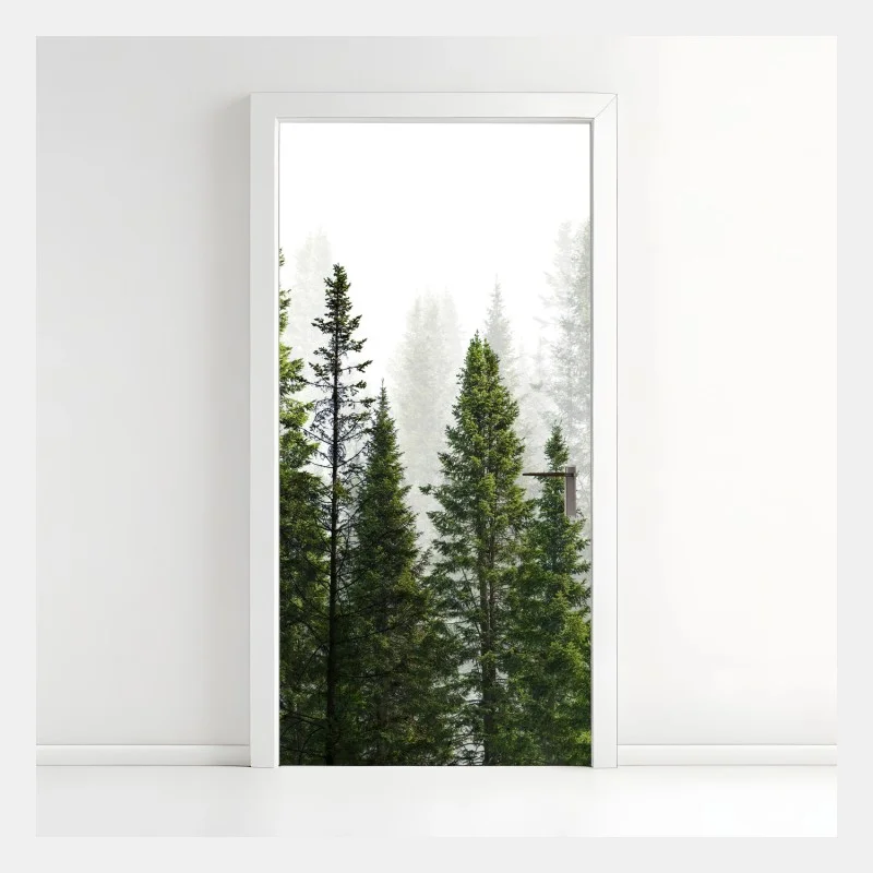 Pegatina para puerta bosque de abetos en niebla