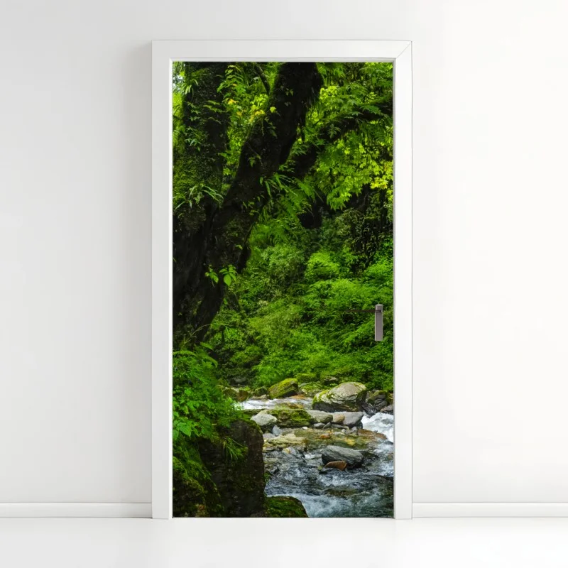 Pegatina para puerta cascada en bosque esmeralda