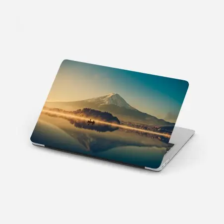 Pegatina para portátil amanecer vintage en Lago Kawaguchiko con Monte Fuji – Pixers®