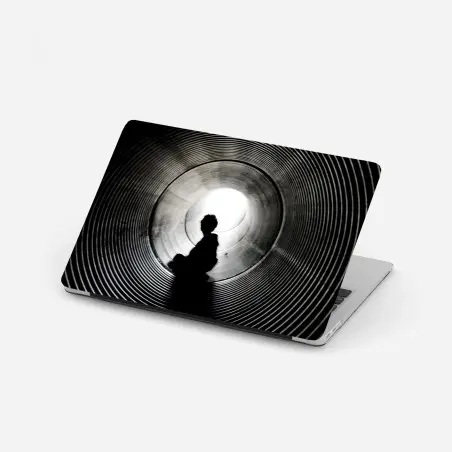 Pegatina para portátil silueta en el túnel de luz – Pixers®