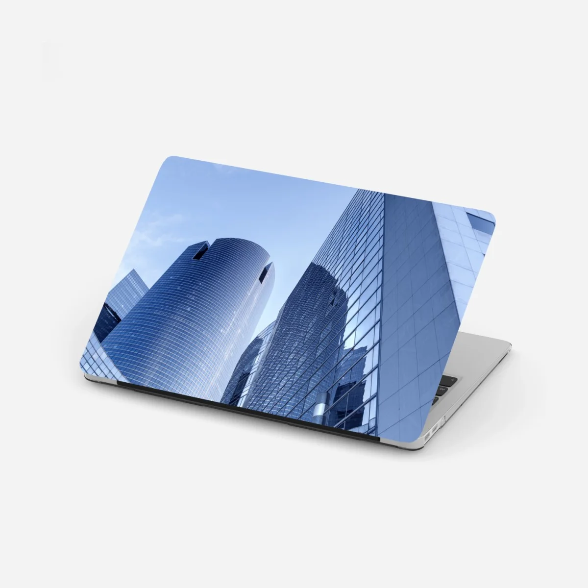 Pegatina para portátil perspectiva urbana de rascacielos y reflejos – Pixers® Pegatina para portátil perspectiva urbana de rascacielos y reflejos – Pixers®