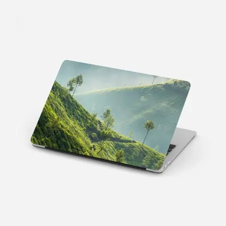 Pegatina para portátil amanecer en las plantaciones de té de Munnar – Pixers®