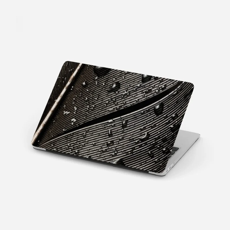 Pegatina para portátil textura de pluma en blanco y negro con gotas
