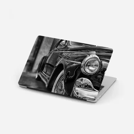 Pegatina para portátil coche clásico en blanco y negro en primer plano – Pixers®