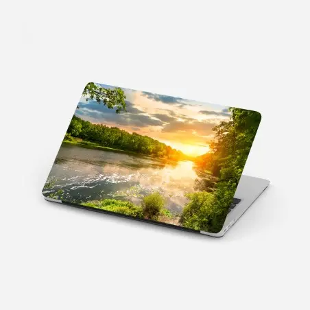 Pegatina para portátil puesta de sol sobre el río sereno – Pixers®