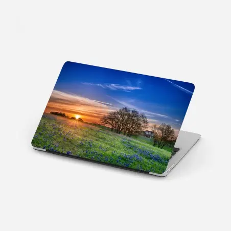 Pegatina para portátil amanecer en Texas con campo de bluebonnets – Pixers®