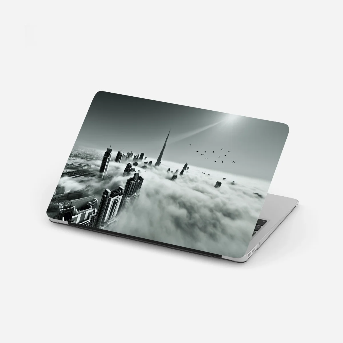 Pegatina para portátil rascacielos de Dubai entre las nubes – Pixers® Pegatina para portátil rascacielos de Dubai entre las nubes – Pixers®