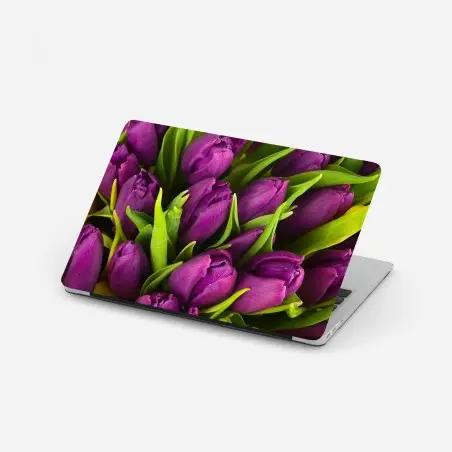 Pegatina para portátil ramo de tulipanes morados en primer plano – Pixers®
