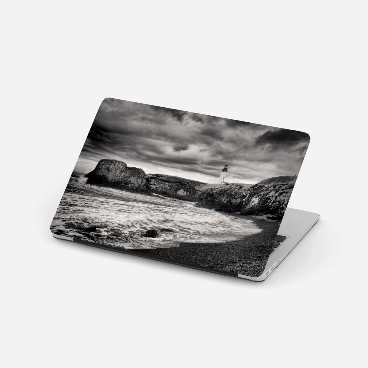 Pegatina para portátil impresión en blanco y negro del faro de Yaquina Bay – Pixers® Pegatina para portátil impresión en blanco y negro del faro de Yaquina Bay – Pixers®