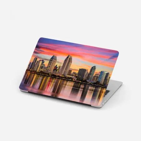 Pegatina para portátil atardecer vibrante sobre San Diego – Pixers®