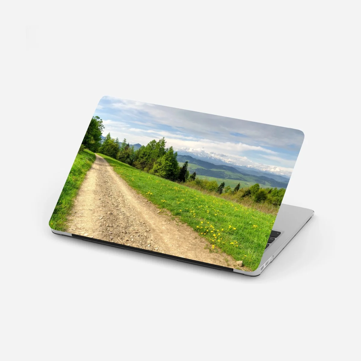 Pegatina para portátil paisaje primaveral en Gorce, Polonia – Pixers® Pegatina para portátil paisaje primaveral en Gorce, Polonia – Pixers®