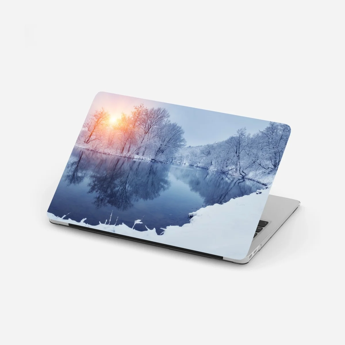 Pegatina para portátil paisaje invernal al atardecer – Pixers® Pegatina para portátil paisaje invernal al atardecer – Pixers®