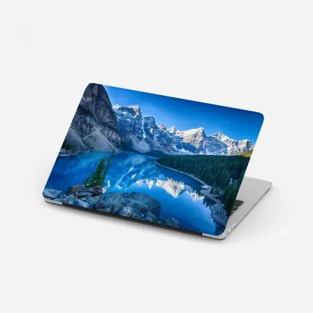 Pegatina para portátil paisaje sereno del lago Moraine al amanecer – Pixers®