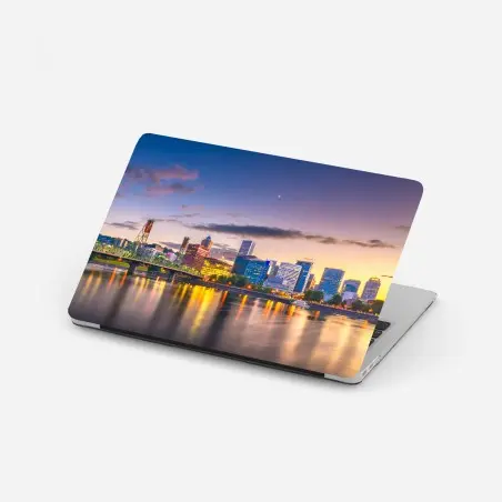 Pegatina para portátil atardecer en Portland sobre el río Willamette – Pixers®