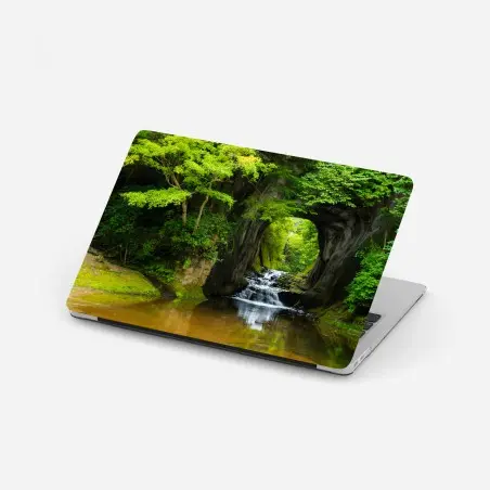 Pegatina para portátil arco natural con cascada en bosque verde – Pixers®