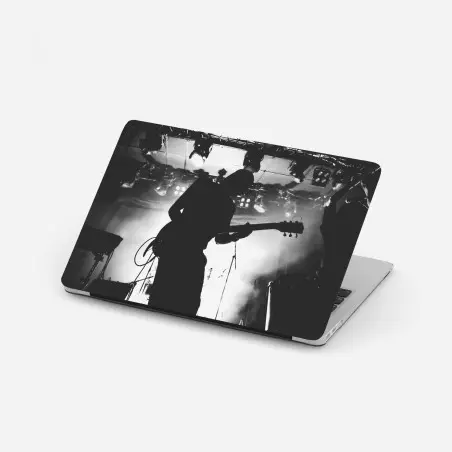 Pegatina para portátil silueta de guitarrista en concierto – Pixers®