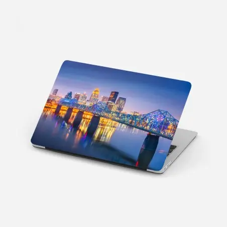 Pegatina para portátil horizonte de Louisville al anochecer – Pixers®